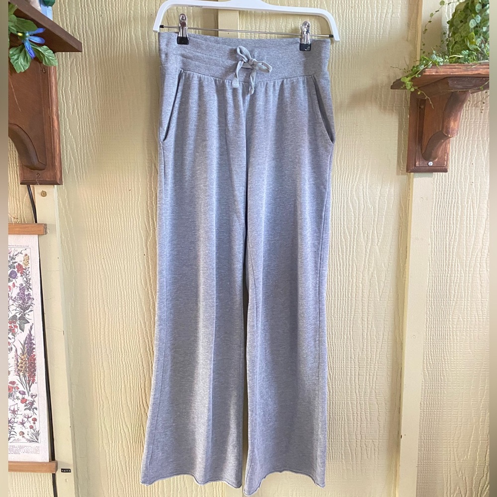 Colsie Gray Wide-Leg Lounge Sweat Pants